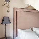 Le Presbytere 3* Paris