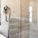 Le Presbytere 3* Paris