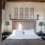 Hotel Le Presbytere Paris