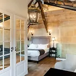 Le Presbytere Paris